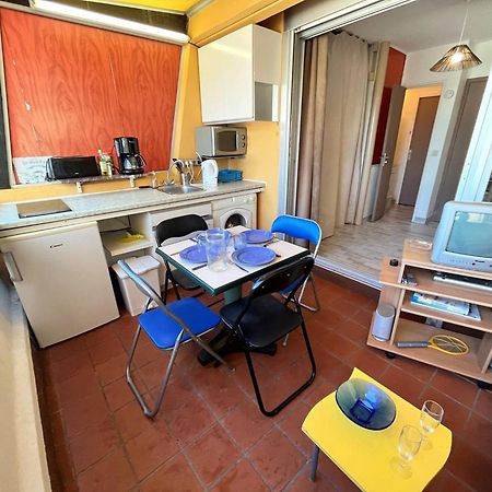 Апартаменты Studio Naturiste Avec Parking Au Cap D'Agde, Proche Plage - Fr-1-249A-15 Экстерьер фото