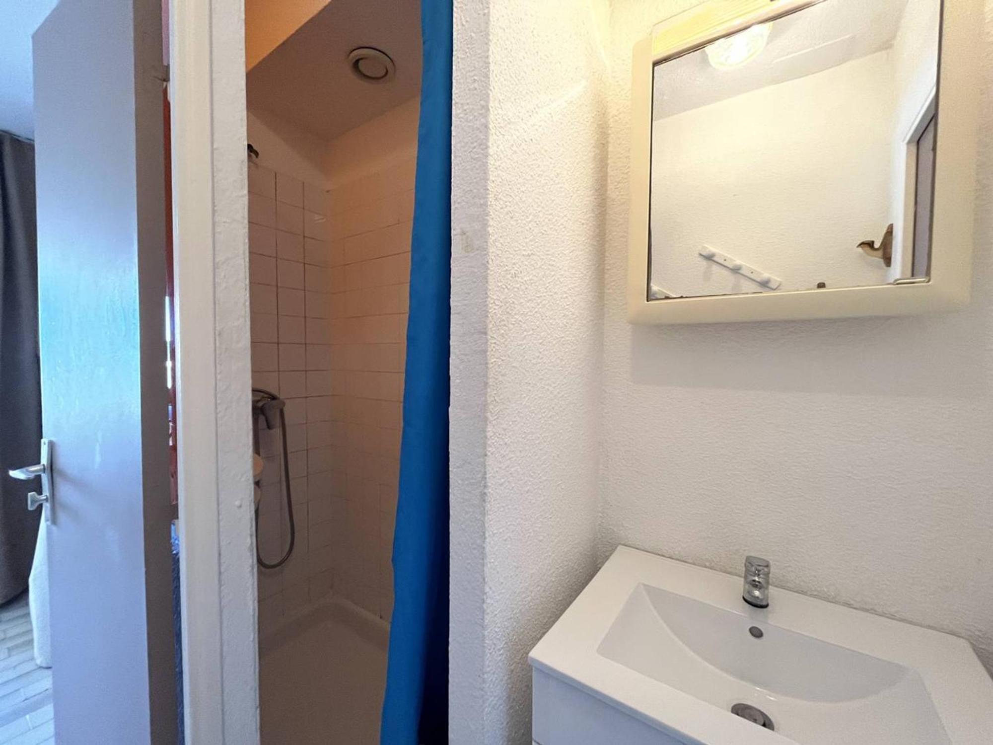 Апартаменты Studio Naturiste Avec Parking Au Cap D'Agde, Proche Plage - Fr-1-249A-15 Экстерьер фото