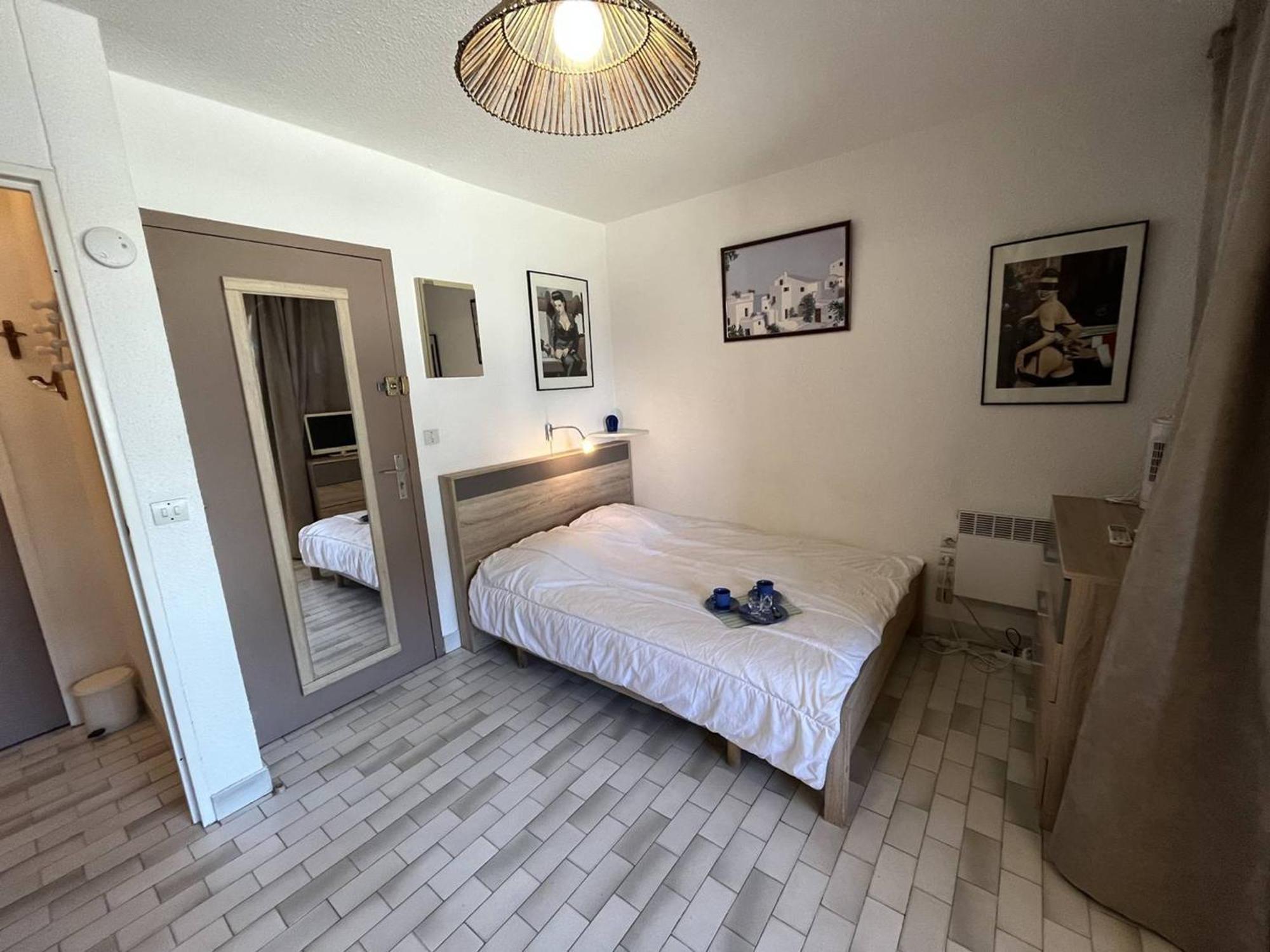 Апартаменты Studio Naturiste Avec Parking Au Cap D'Agde, Proche Plage - Fr-1-249A-15 Экстерьер фото