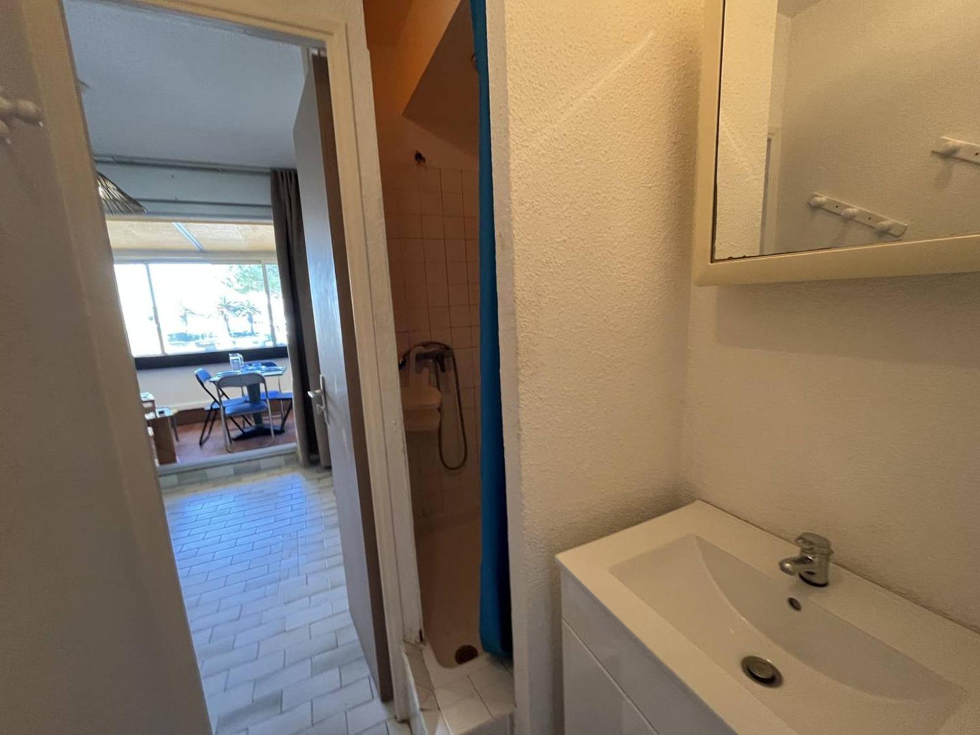Апартаменты Studio Naturiste Avec Parking Au Cap D'Agde, Proche Plage - Fr-1-249A-15 Экстерьер фото